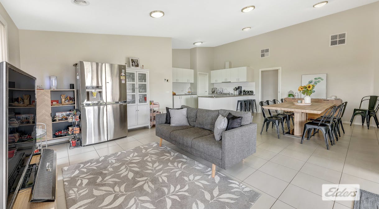 12 Burton Crescent, Wodonga, VIC, 3690 - Image 8