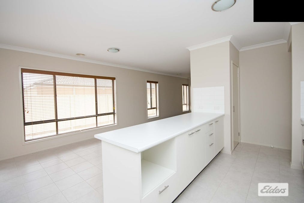 35 Peeler Street, Wodonga, VIC, 3690 - Image 6