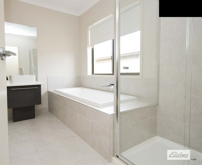 35 Peeler Street, Wodonga, VIC, 3690 - Image 12