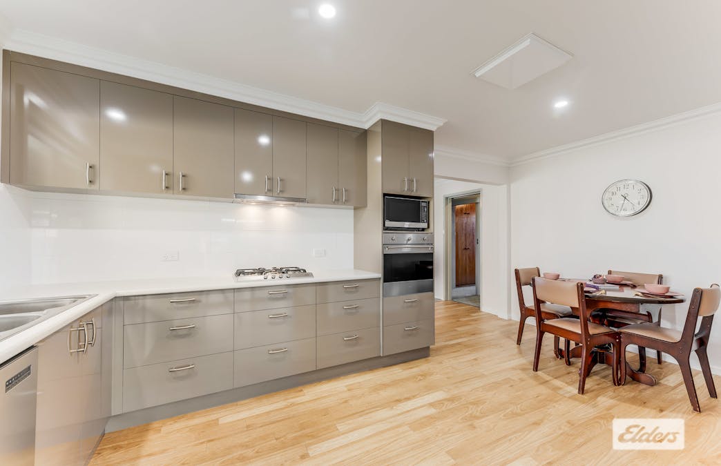 17 Wornes Drive, Wodonga, VIC, 3690 - Image 6