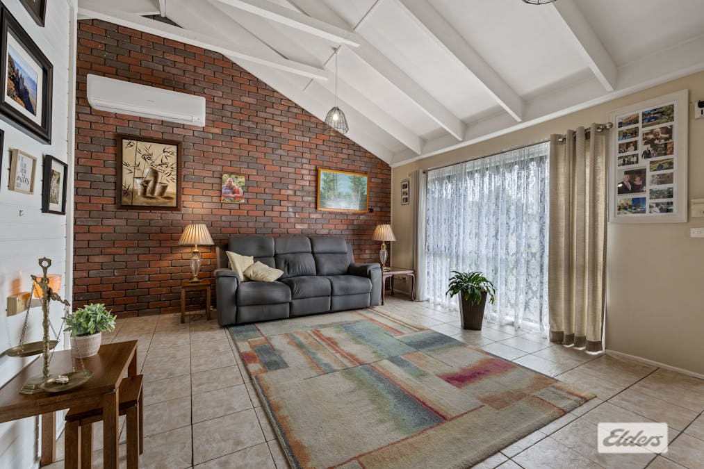 2/425 Bevan Street, Lavington, NSW, 2641 - Image 4