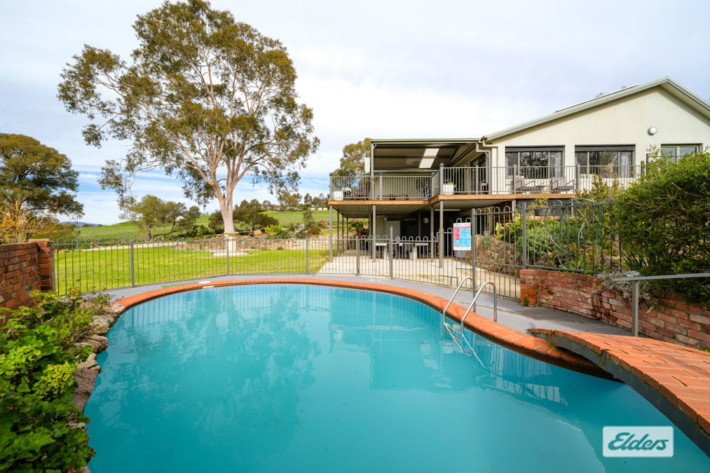 1055 Table Top Road, Table Top, NSW, 2640 - Image 31