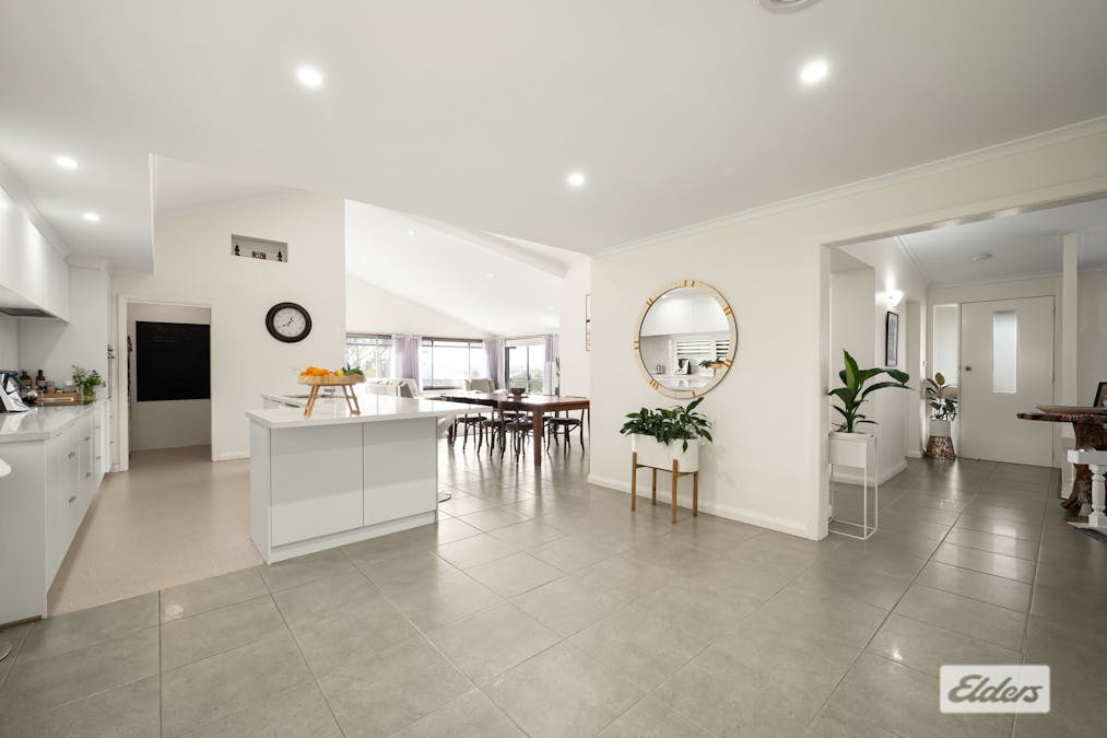 1055 Table Top Road, Table Top, NSW, 2640 - Image 28