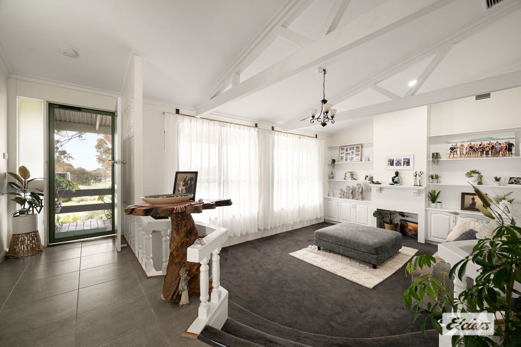 1055 Table Top Road, Table Top, NSW, 2640 - Image 9