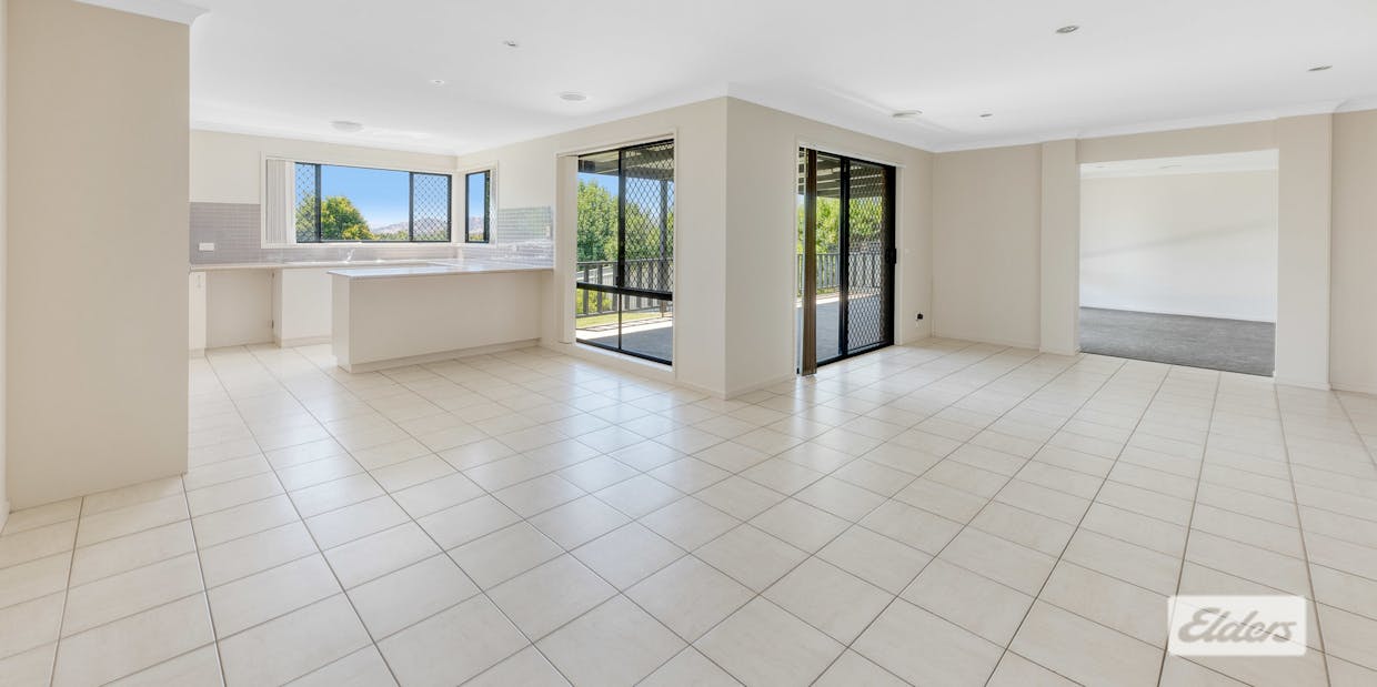 37 Firestone Way, Wodonga, VIC, 3690 - Image 4