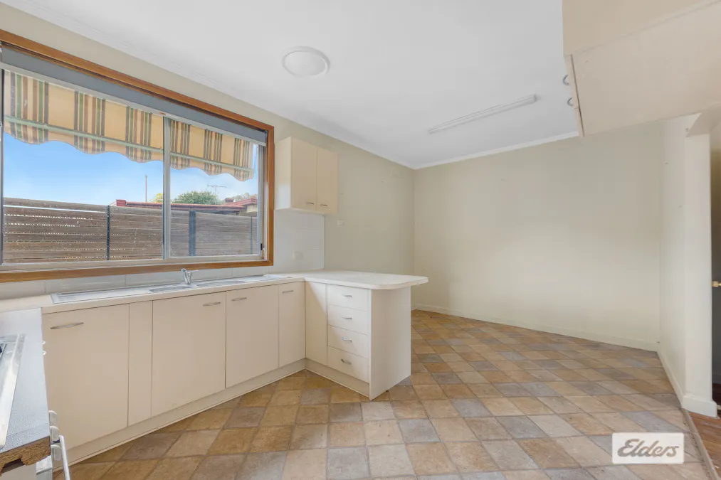 114 Balfour Street, Culcairn, NSW, 2660 - Image 4