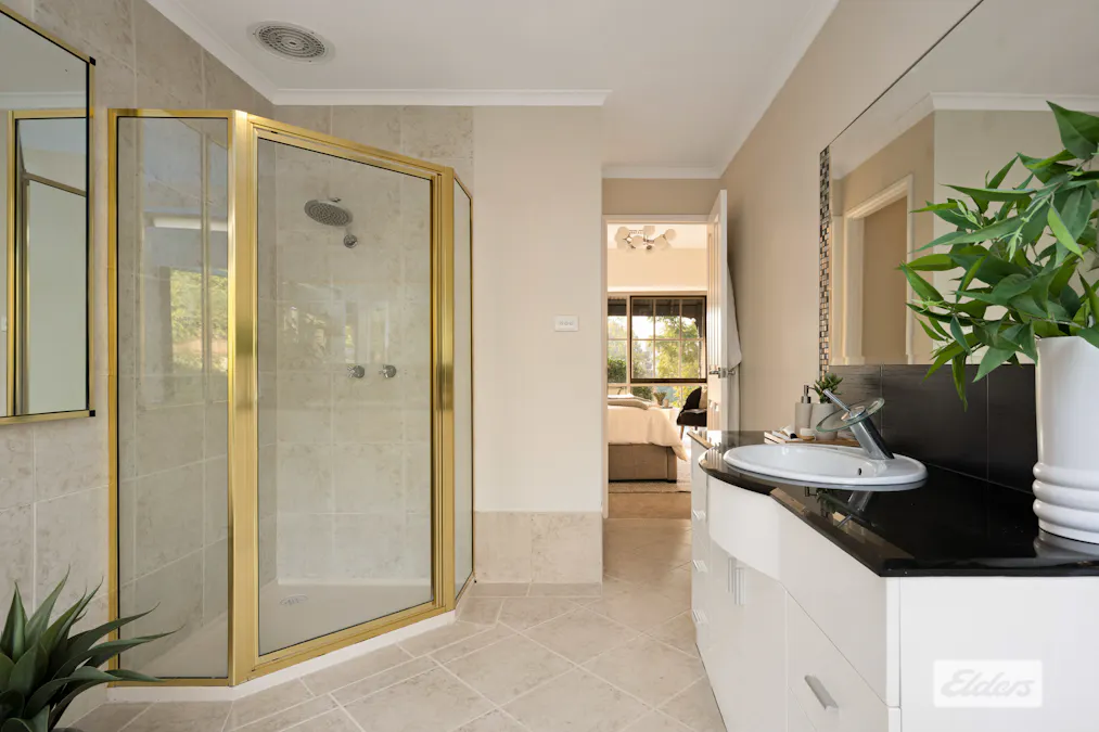 5 Ardern Place, Wodonga, VIC, 3690 - Image 17