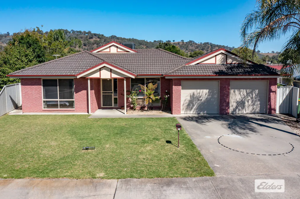 11 Wren Court, Wodonga, VIC, 3690 - Image 1