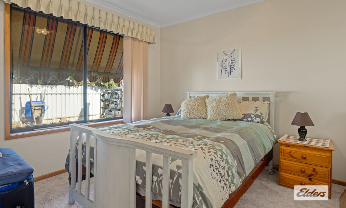 1&2/105 Hammer Street, Howlong, NSW, 2643 - Image 17