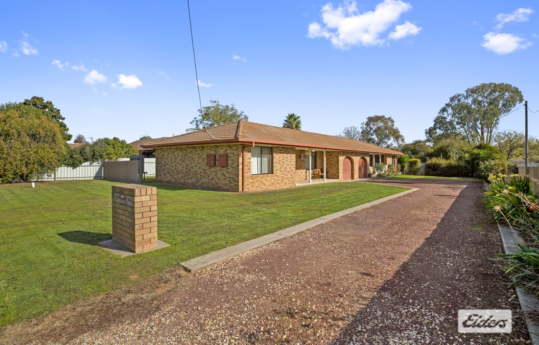 1&2/105 Hammer Street, Howlong, NSW, 2643 - Image 1