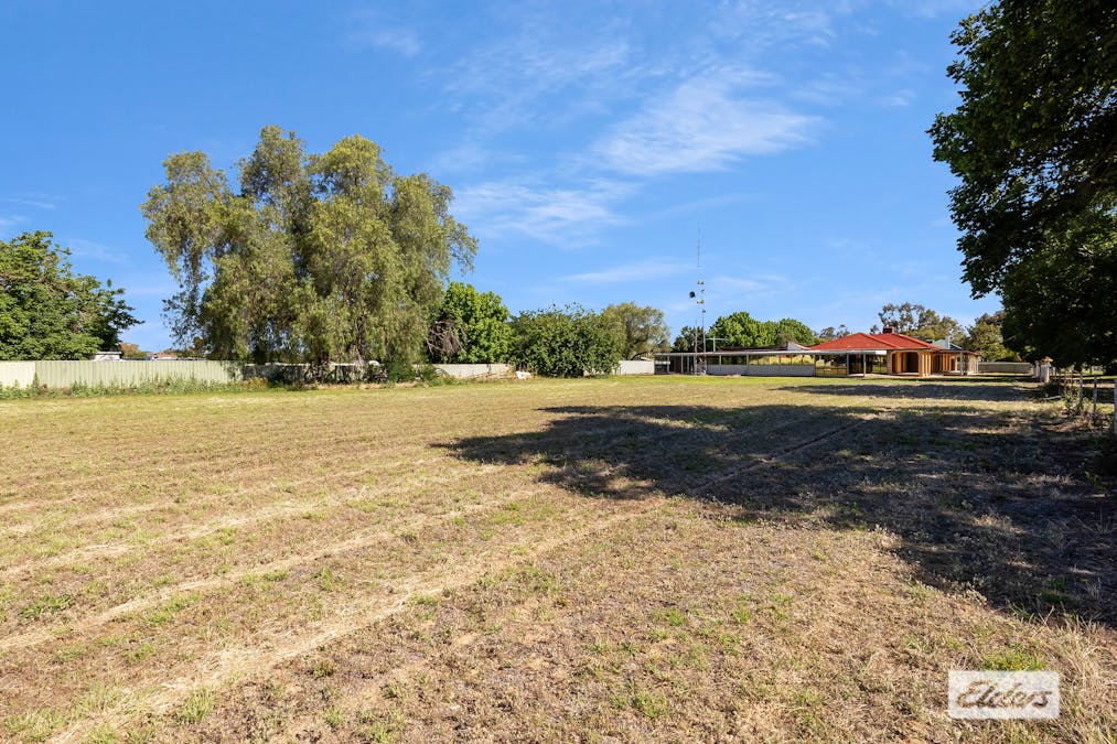 86 Sturt Street, Howlong, NSW, 2643 - Image 23