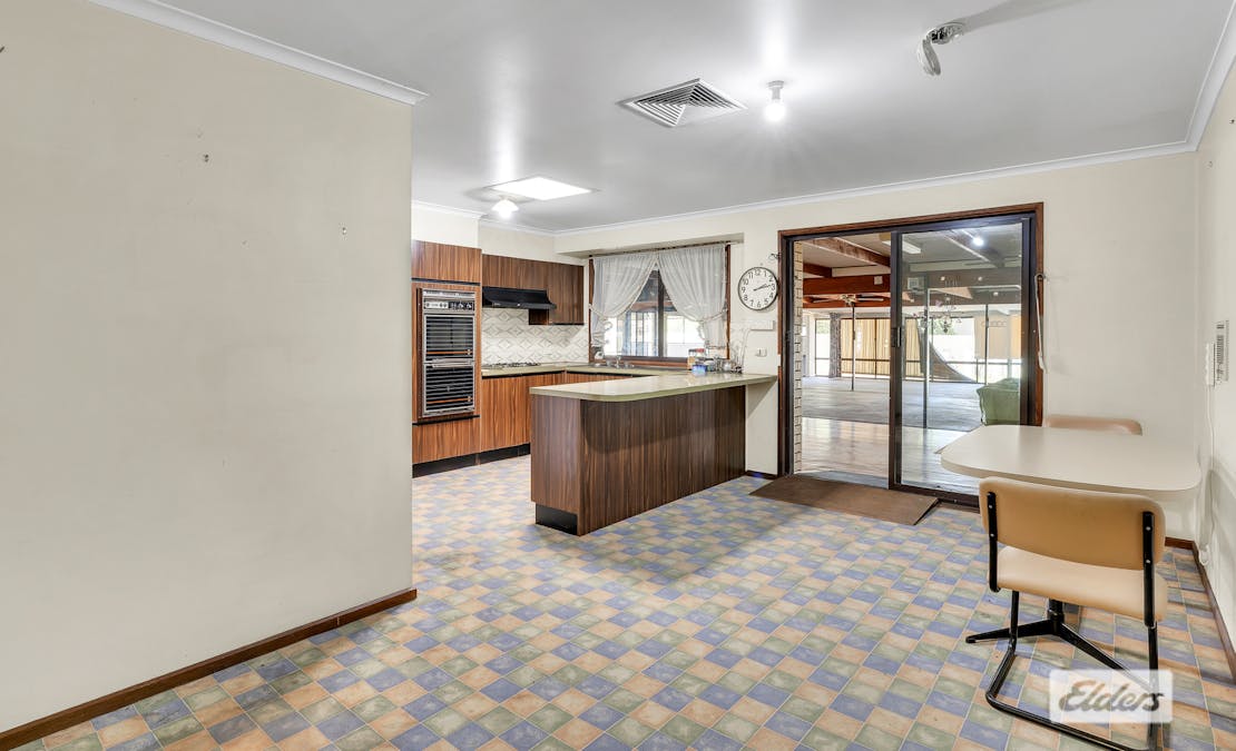 86 Sturt Street, Howlong, NSW, 2643 - Image 4