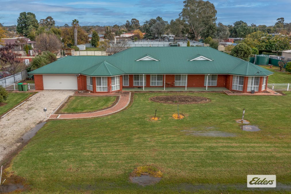 55 East Street, Howlong, NSW, 2643 - Image 1