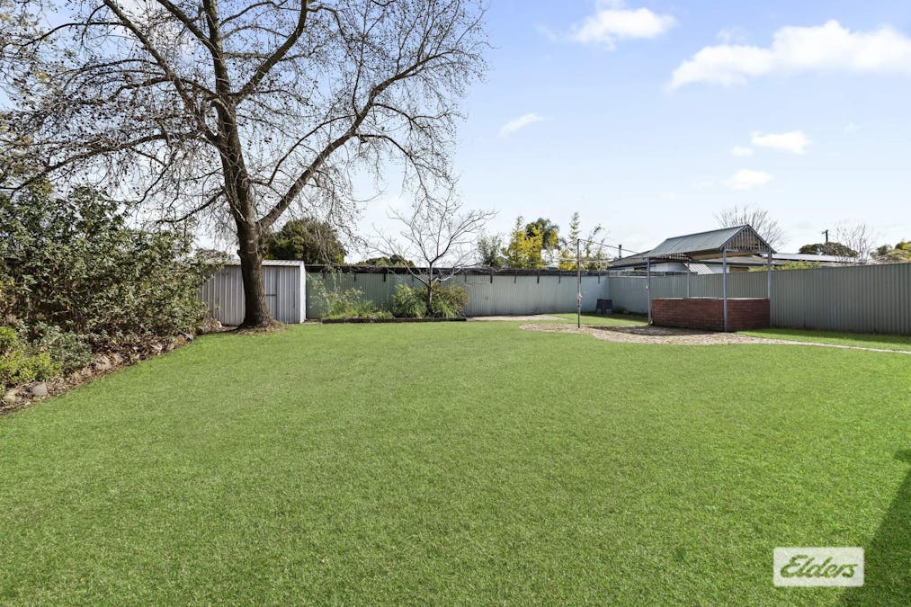 483 Kemp Street, Lavington, NSW, 2641 - Image 13