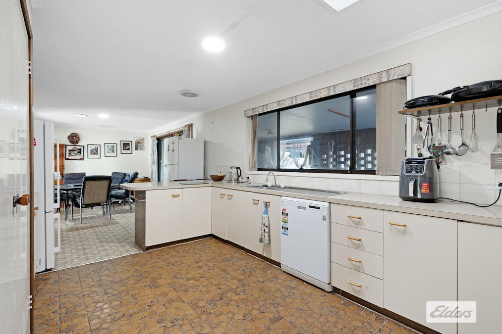 36 Larmer Street, Howlong, NSW, 2643 - Image 2