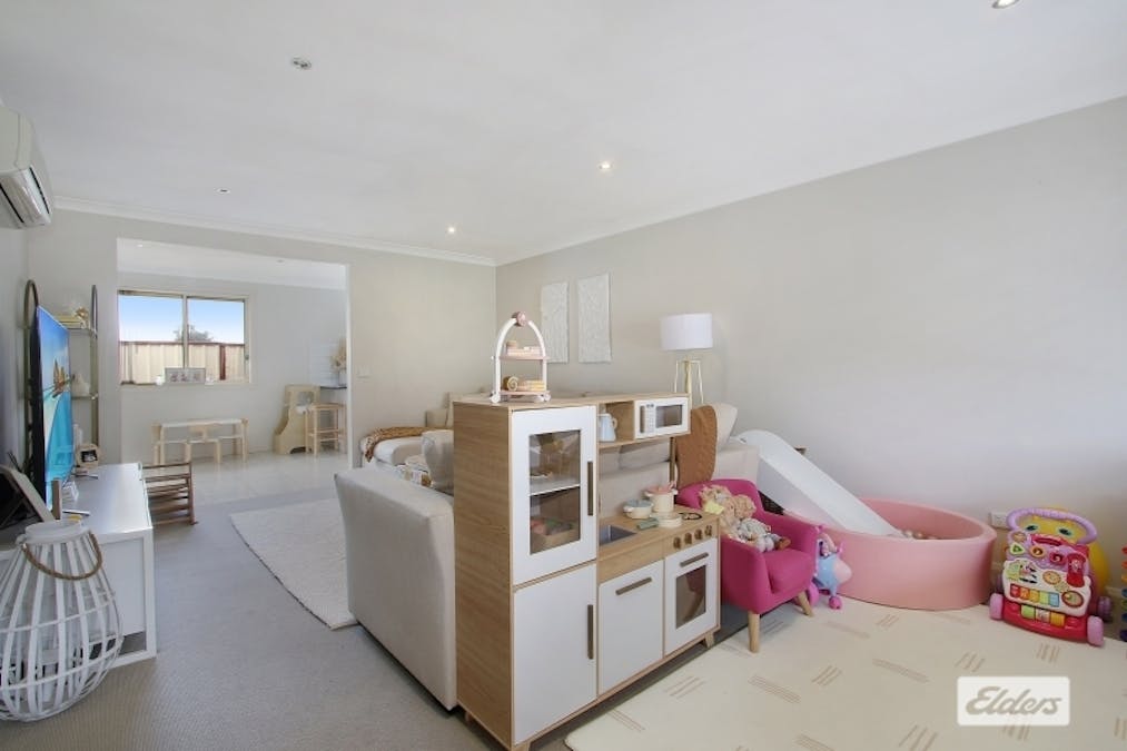 10/833 Watson Street, Glenroy, NSW, 2653 - Image 2