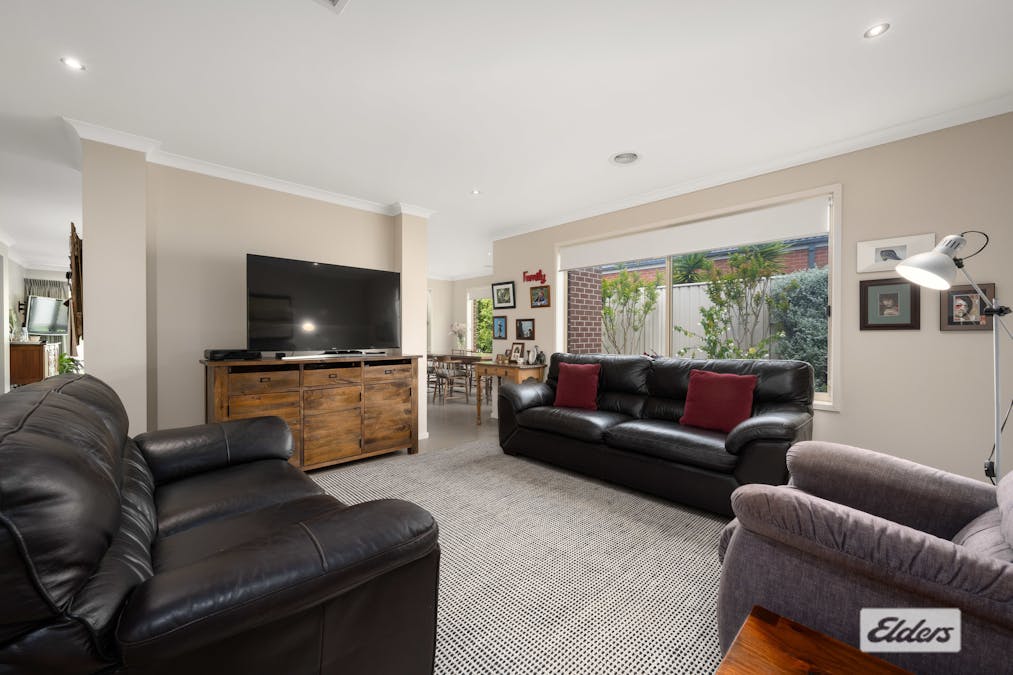 39 Victoria Cross Parade, Wodonga, VIC, 3690 - Image 9