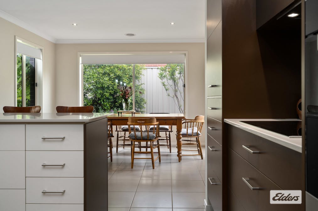 39 Victoria Cross Parade, Wodonga, VIC, 3690 - Image 6