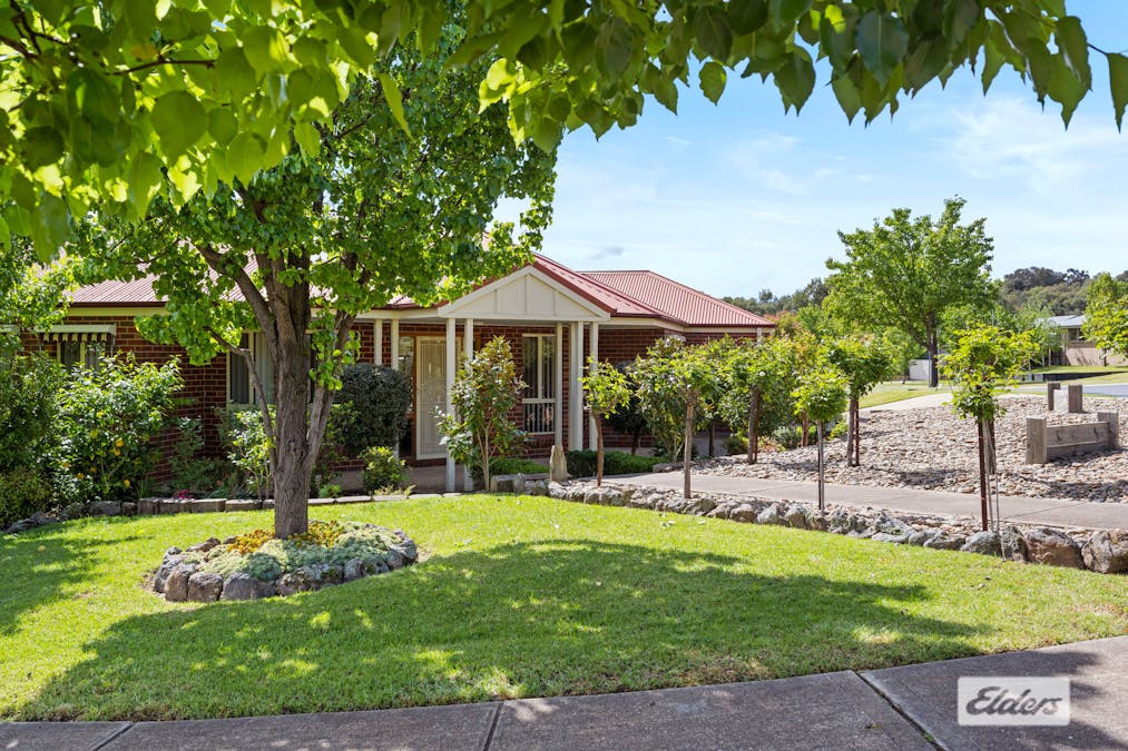 76 Barton Street, Wodonga, VIC, 3690 - Image 1