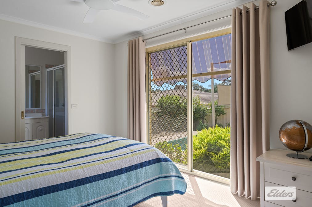 76 Barton Street, Wodonga, VIC, 3690 - Image 10