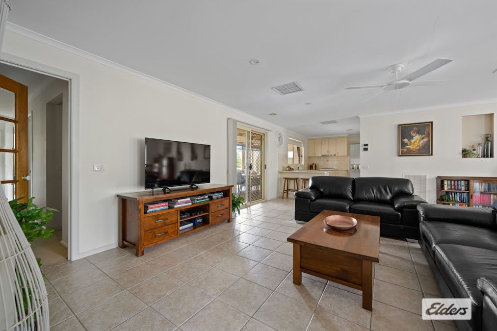 76 Barton Street, Wodonga, VIC, 3690 - Image 6