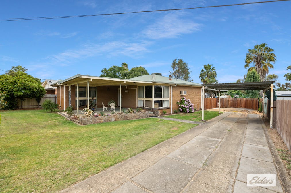 15 Pell Street, Howlong, NSW, 2643 - Image 1