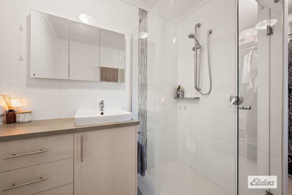 13 Kiewa Valley Court, Tangambalanga, VIC, 3691 - Image 10