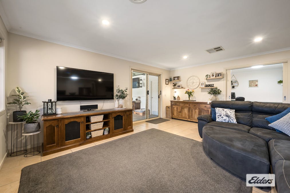 13 Kiewa Valley Court, Tangambalanga, VIC, 3691 - Image 6