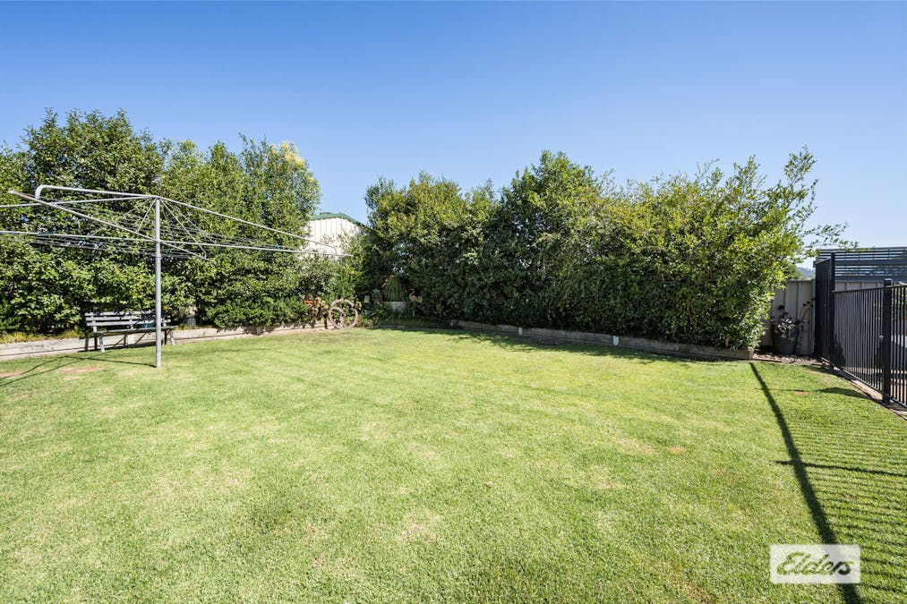 13 Kiewa Valley Court, Tangambalanga, VIC, 3691 - Image 25