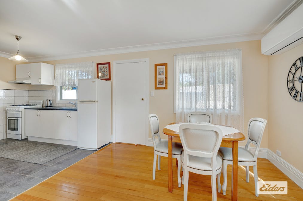 13 Russell Street, Howlong, NSW, 2643 - Image 5