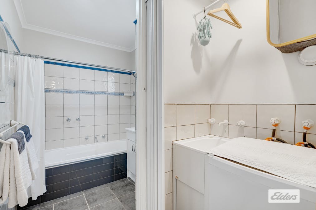 13 Russell Street, Howlong, NSW, 2643 - Image 10