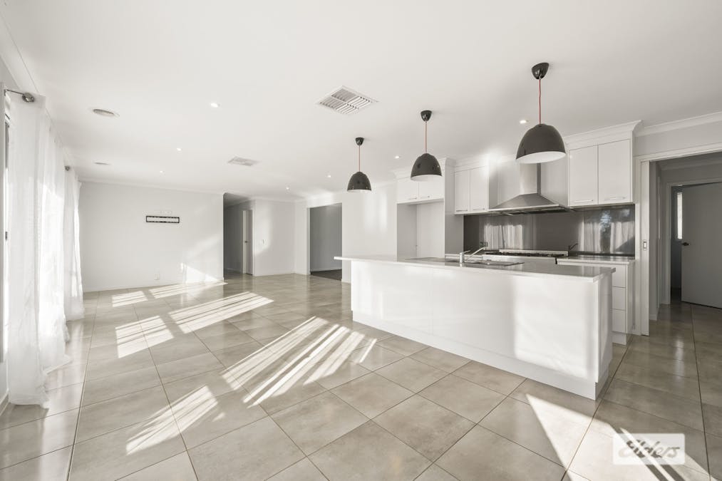 21 Rooney Avenue, Killara, VIC, 3691 - Image 4