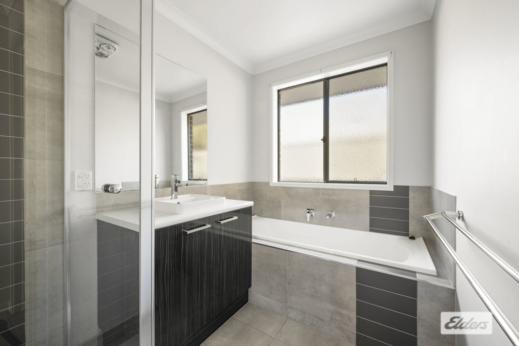 21 Rooney Avenue, Killara, VIC, 3691 - Image 13