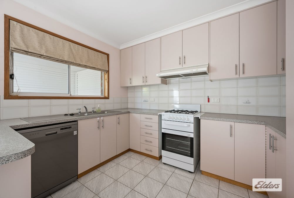 2/17 Prosper Court, Wodonga, VIC, 3690 - Image 2