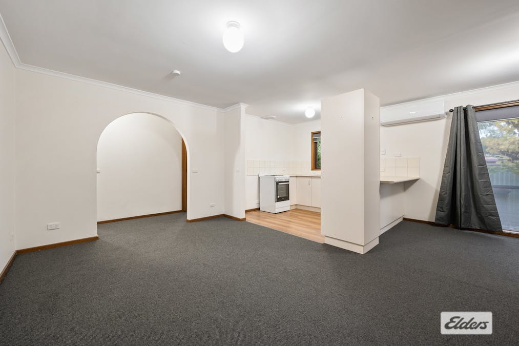 1&2/1 Kambora Court, Lavington, NSW, 2641 - Image 3