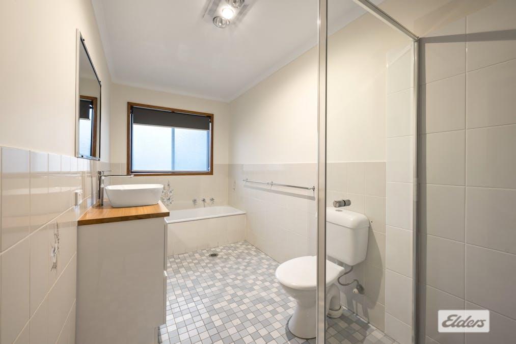 1&2/1 Kambora Court, Lavington, NSW, 2641 - Image 7
