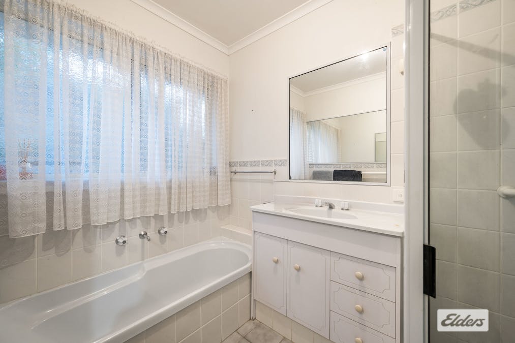 2/496 Kemp Street, Lavington, NSW, 2641 - Image 12