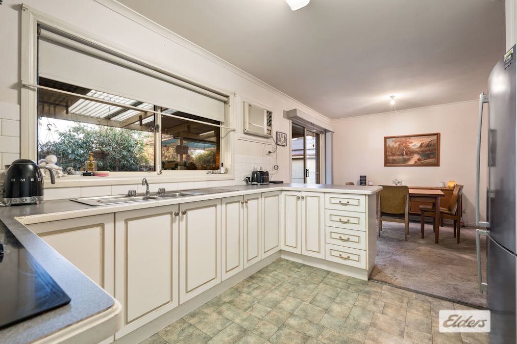 2/496 Kemp Street, Lavington, NSW, 2641 - Image 7