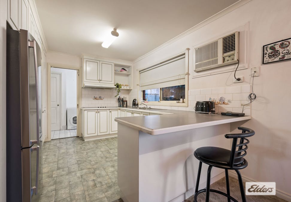 2/496 Kemp Street, Lavington, NSW, 2641 - Image 8