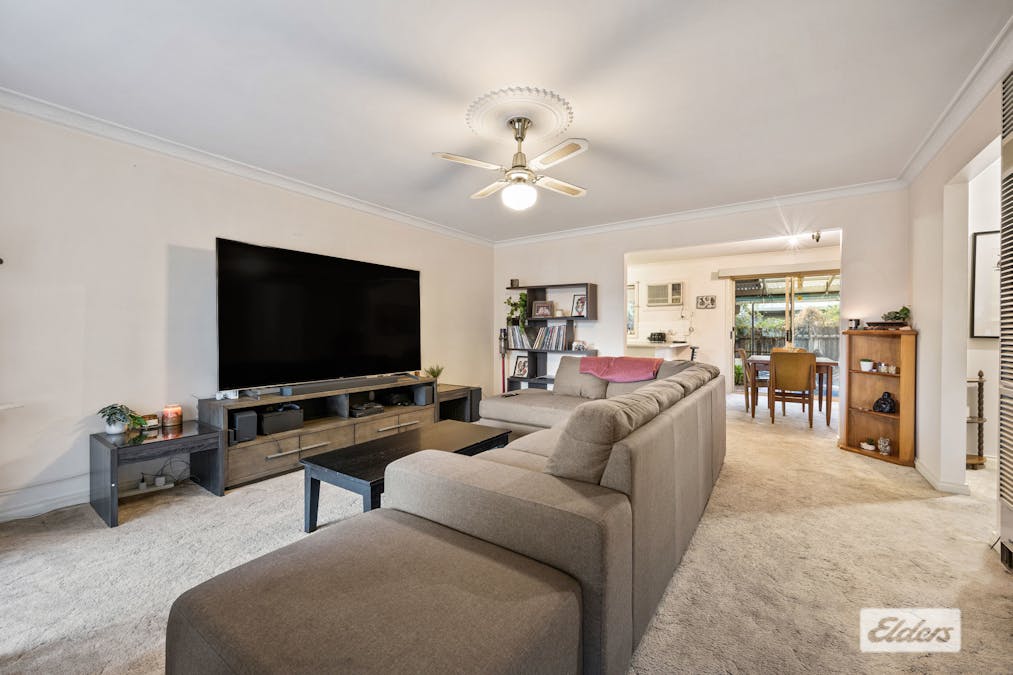 2/496 Kemp Street, Lavington, NSW, 2641 - Image 2