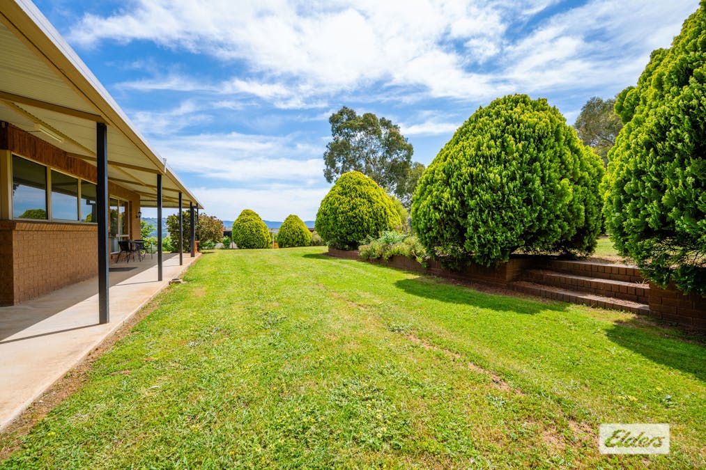 419 Kiewa East Road, Tangambalanga, VIC, 3691 - Image 18