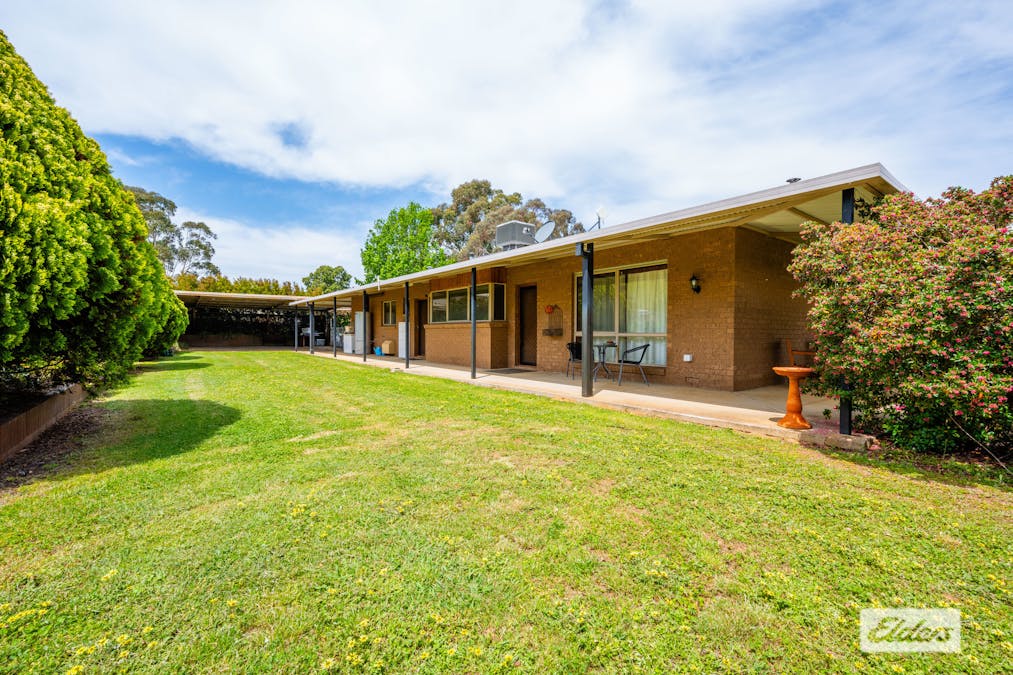 419 Kiewa East Road, Tangambalanga, VIC, 3691 - Image 19