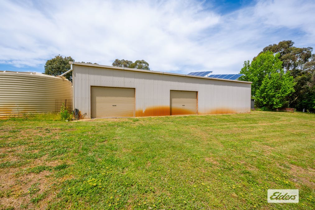 419 Kiewa East Road, Tangambalanga, VIC, 3691 - Image 24