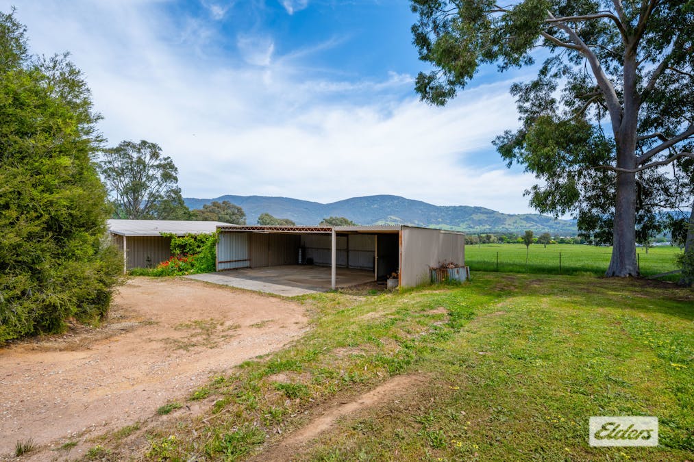 419 Kiewa East Road, Tangambalanga, VIC, 3691 - Image 23