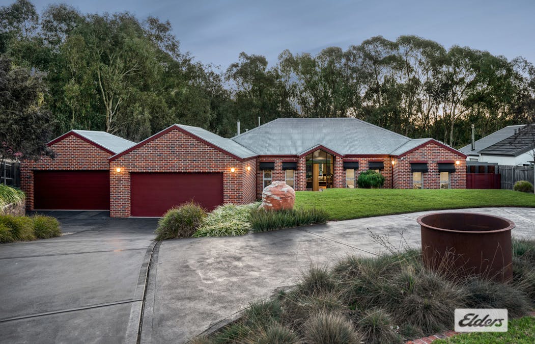 4 Stableford Place, Wodonga, VIC, 3690 - Image 1