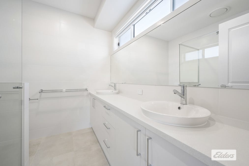 60 Ledbury Circuit, Wodonga, VIC, 3690 - Image 9