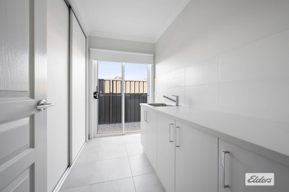 60 Ledbury Circuit, Wodonga, VIC, 3690 - Image 12