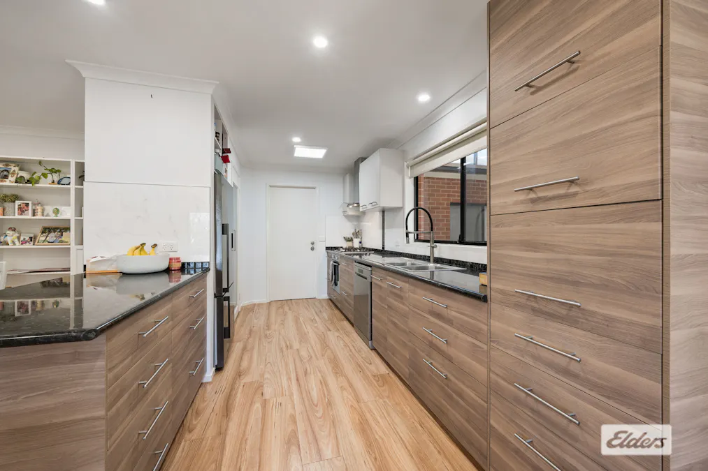 47 Memorial Drive, Wodonga, VIC, 3690 - Image 2