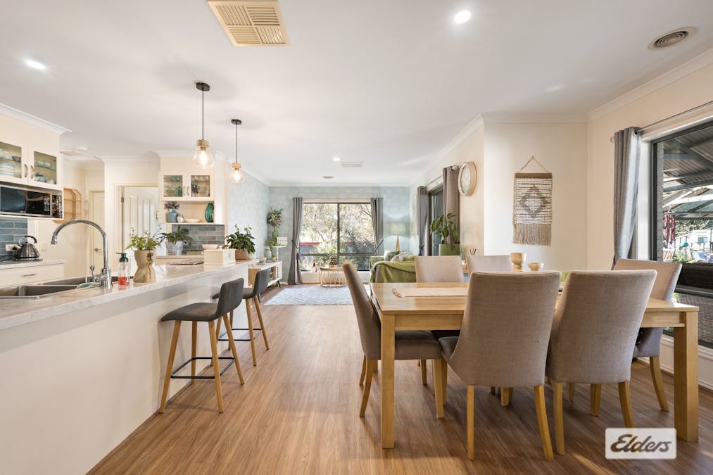 8 Wills Court, Thurgoona, NSW, 2640 - Image 5