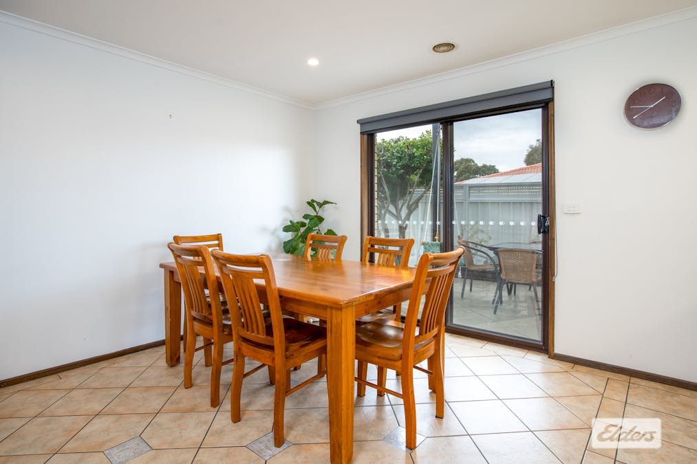 8 Rowen Court, Lavington, NSW, 2641 - Image 4